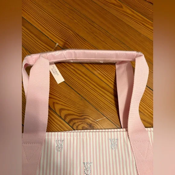 Victoria’s Secret Pink & White Stripe Tote with rhinestone VS logo- BRAND NEW - Picture 5 of 8